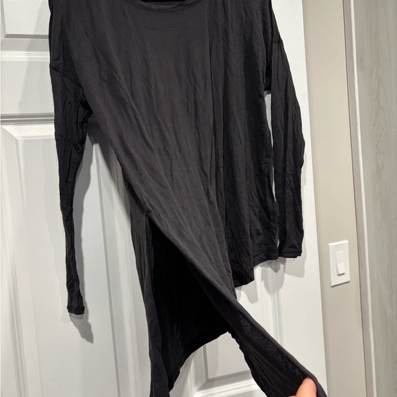lululemon athletica Black Long Sleeve Top - Picture 3 of 4